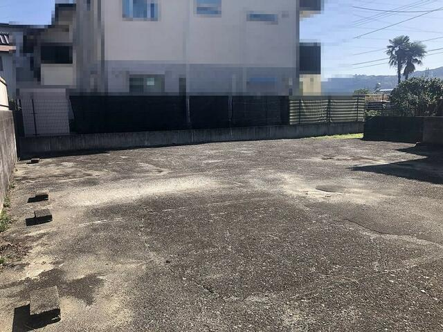 高知市鏡川町 中古住宅の外観|北側の土地