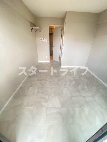 大阪市淀川区田川２丁目の賃貸マンションの収納