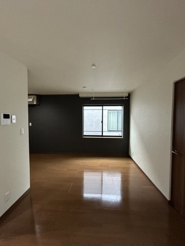 クレスト練馬春日町の居間・リビング