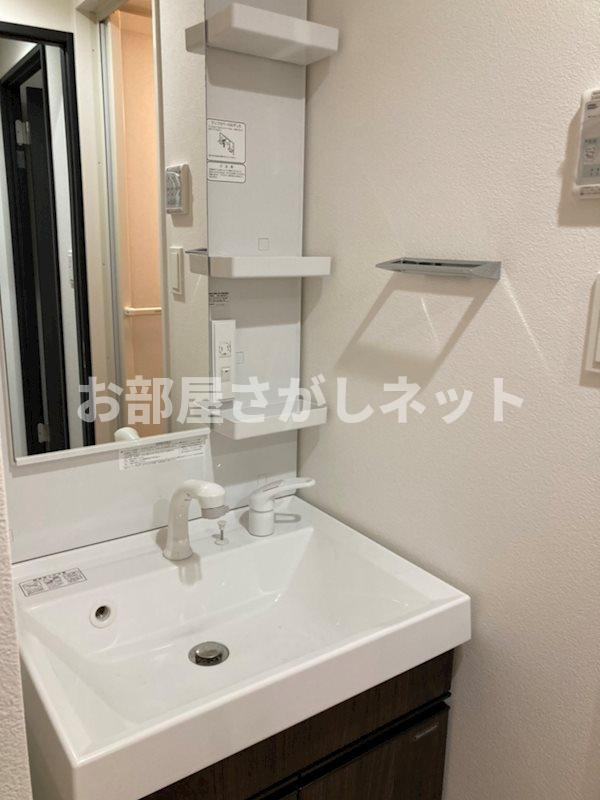 エストゥルースプラス三ノ輪【おとり物件なし】#学生・社会人にオススメ！初期費用分割払いOK！の洗面所