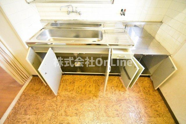 ルミエール久宝寺のキッチン