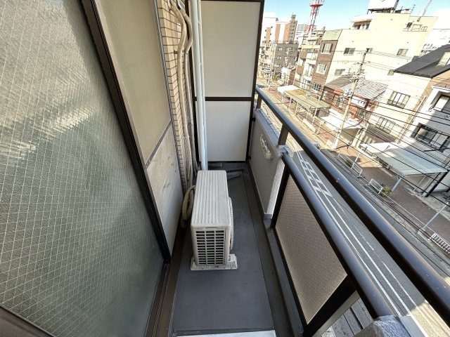 ポコアポコ明石本町メゾンのバルコニー