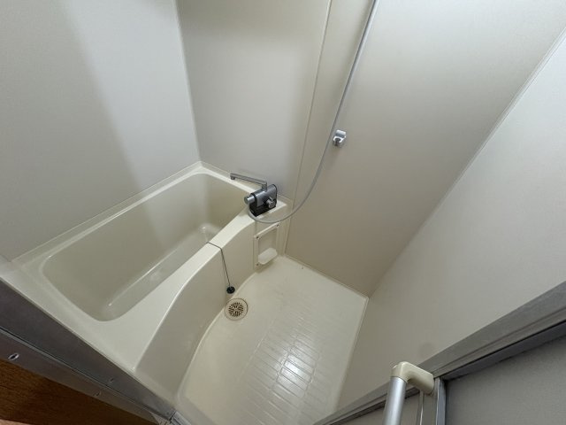 ポコアポコ明石鍛冶屋町三番館の浴室