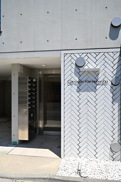 カルージュ要町のエントランス
