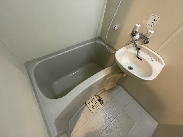 名谷ヒルズの浴室