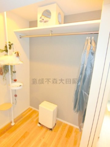 クレヴィアリグゼ西馬込の収納|洋室3帖収納　オープンクローゼット