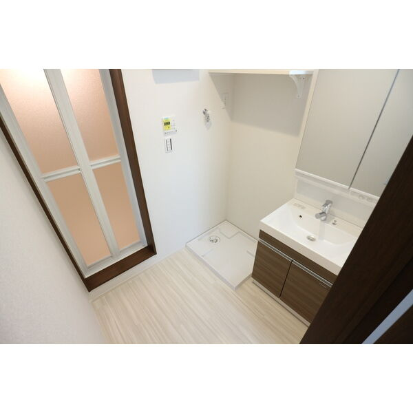 REGALEST道徳　名古屋市賃貸　仲介手数料無料の洗面所
