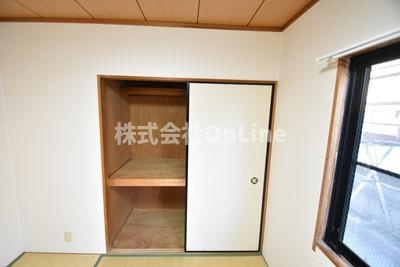 八尾市本町５丁目の賃貸マンションの収納