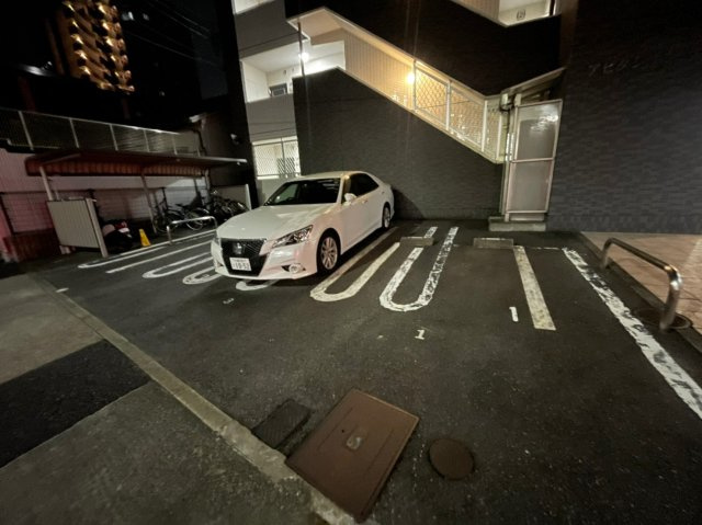 アビタシオンサクラ　名古屋市賃貸　仲介手数料無料の駐車場