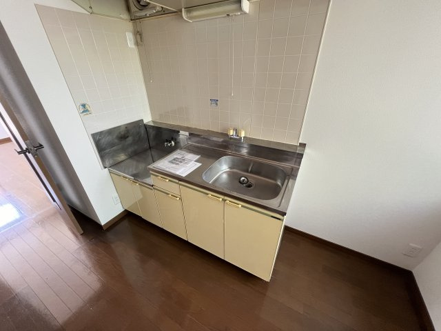 さくらハイツのキッチン|＊他号室参考写真