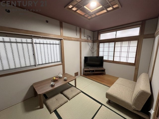 画像中の家具はAIによって配置加工されているため付属しません。
