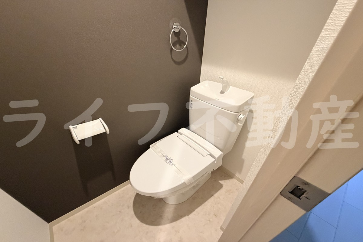 D porta eosのトイレ
