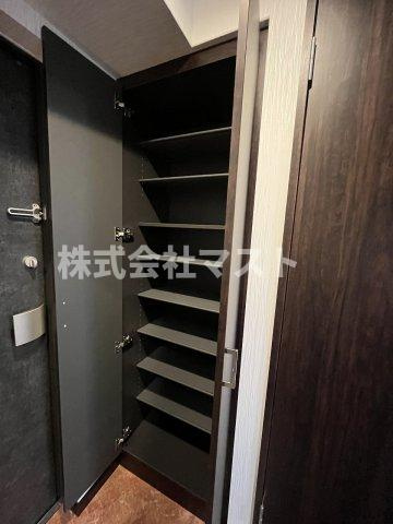 プレジオ弁天町ASIANの収納