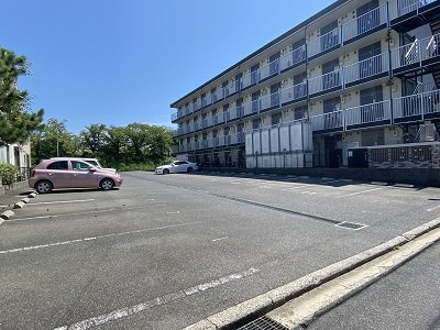 レオパレスフィオーレ住吉のその他|駐車場