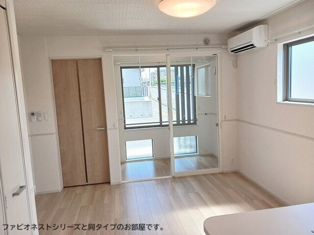 イル・ソレ　城山の居間・リビング|こちらの居間で趣味の時間をお楽しみください