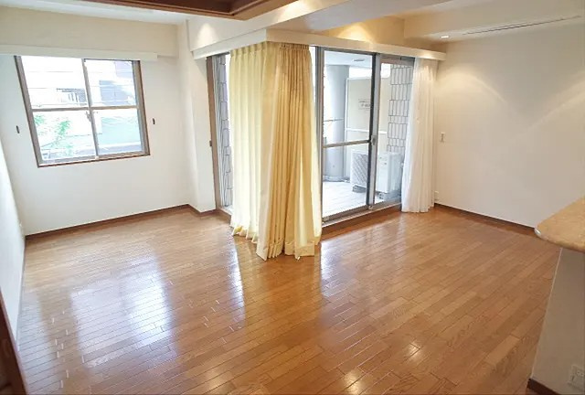 セレッソコート芦屋大原の居間・リビング