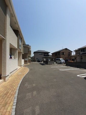 ソラーレⅡの駐車場|駐車場があります