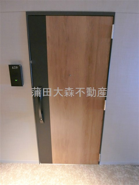 プライムネクサス大森北の玄関