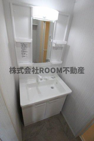 ベルナンジュの独立洗面台|独立洗面台、朝の身支度には欠かせません