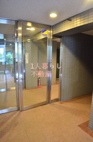 【エントランス】