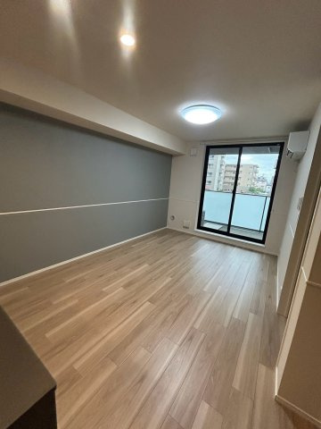 La vita西宮北口の居間・リビング