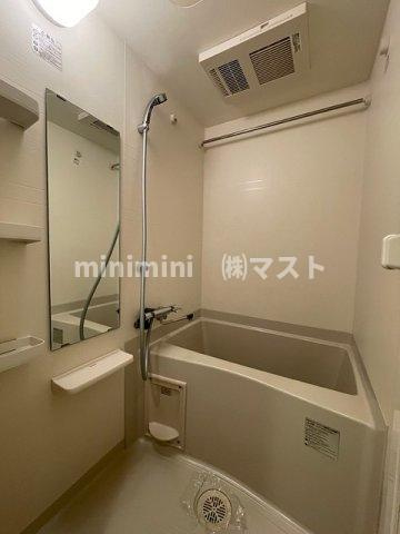 大阪市中央区松屋町の賃貸マンションの浴室