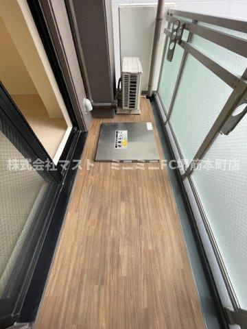 大阪市中央区南本町２丁目の賃貸マンションのバルコニー
