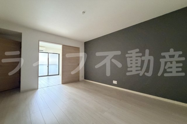 Jino放出の居間・リビング