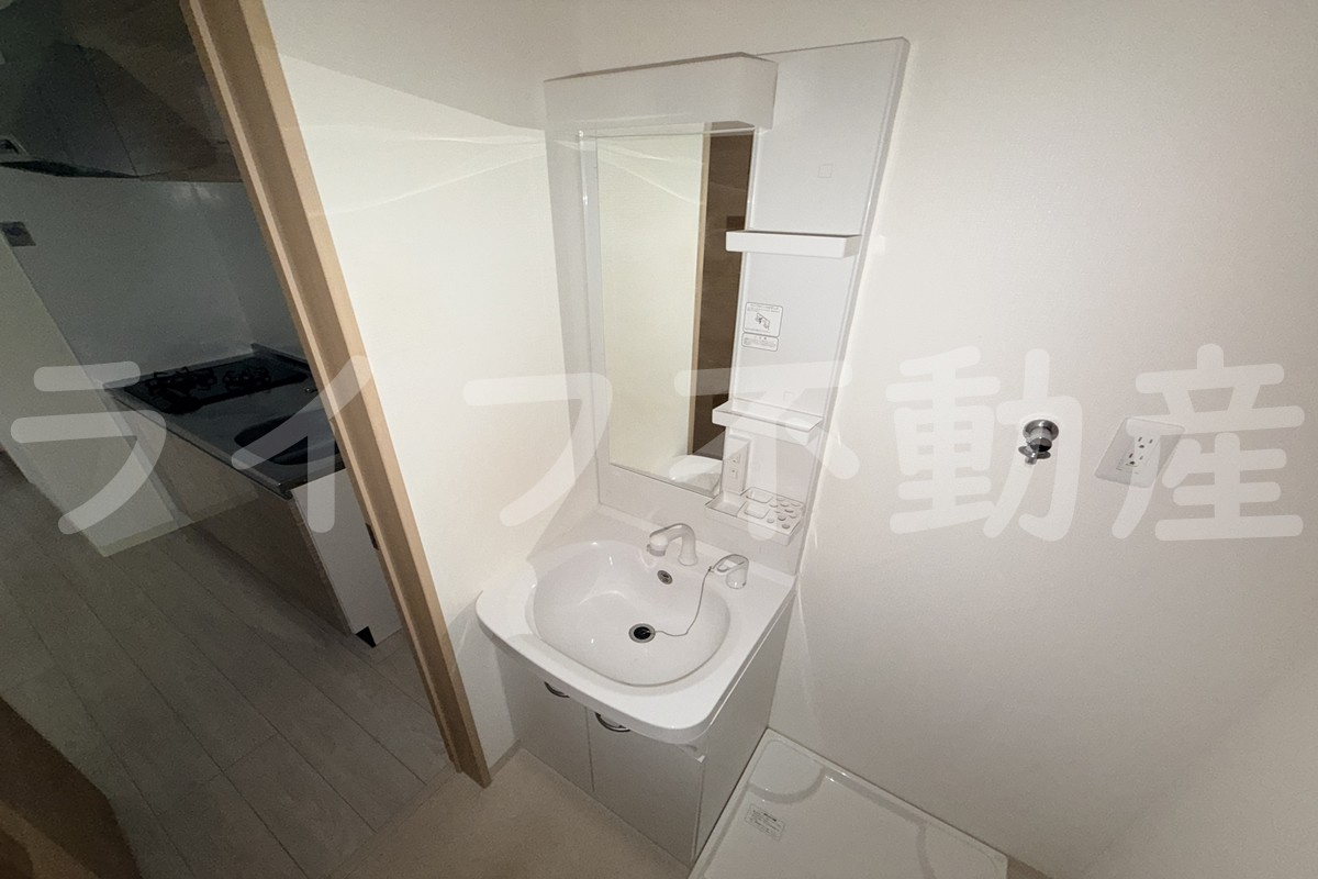 Jino放出の独立洗面台