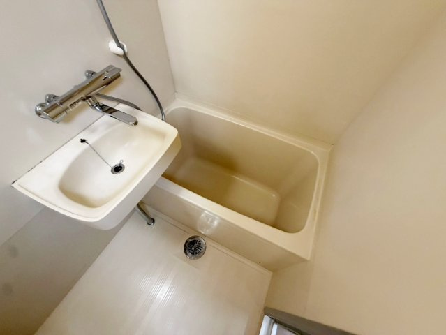 ハイツジュン3の浴室