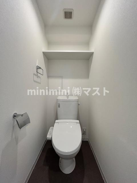 大阪市西区北堀江２丁目の賃貸マンションのトイレ