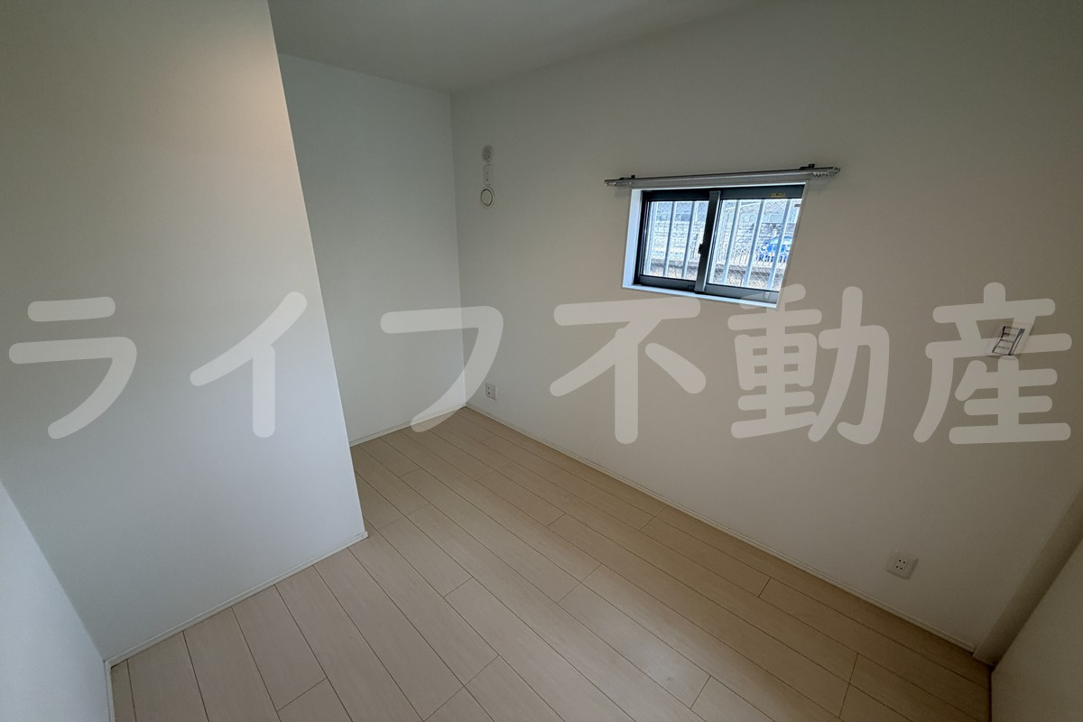 IoTアパートメント徳庵の内装|明るい色調の室内です
