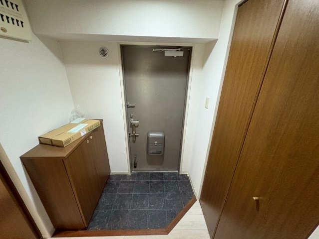 レスカーラ緑地公園の玄関