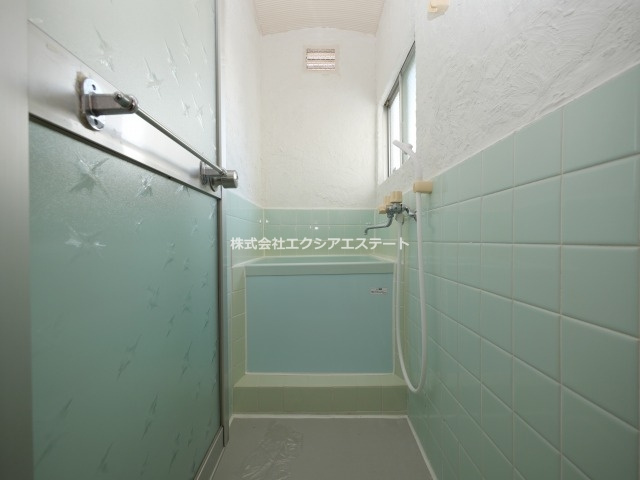 マンション丸保の浴室