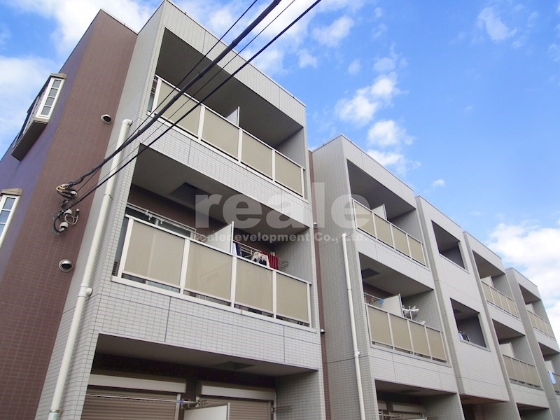 三鷹市新川６丁目の賃貸マンション