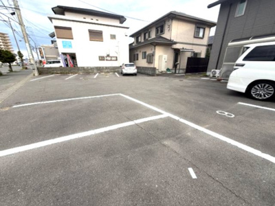 【駐車場】 | 徳島市南田宮3丁目戸建