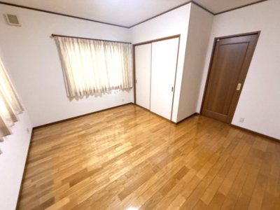 【寝室】 | 徳島市南田宮3丁目戸建