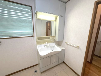 【洗面所】 | 徳島市南田宮3丁目戸建