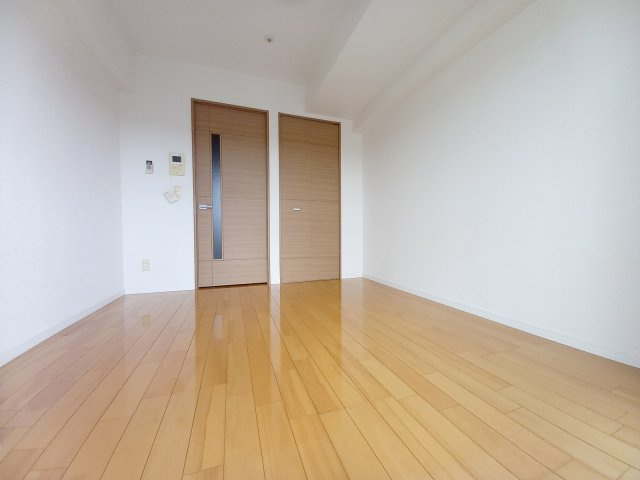 【寝室】