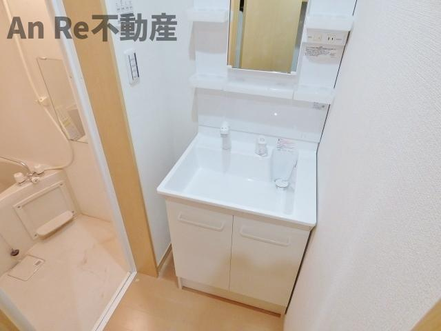 川口市前川３丁目のアパートの洗面所