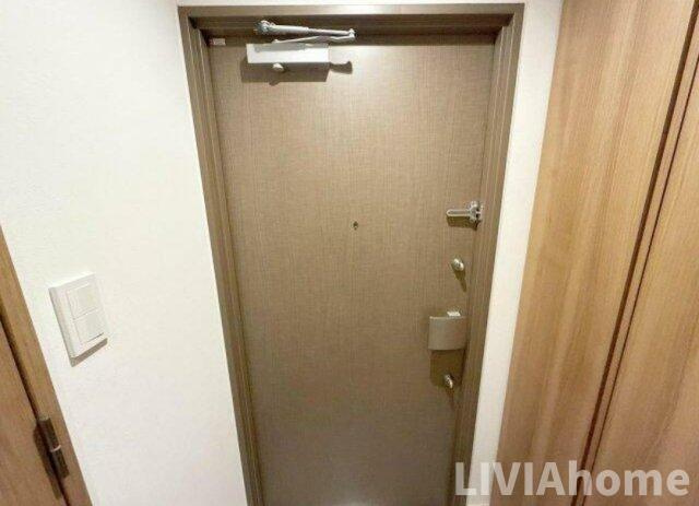江東区辰巳１丁目の賃貸マンションの玄関