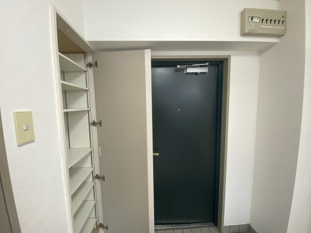 ミシェール住之江の玄関