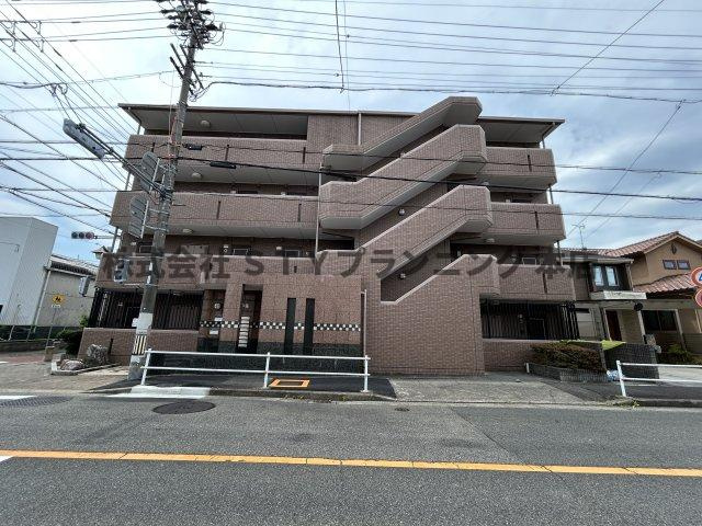 仲介手数料0円！ハイツ草薙の外観