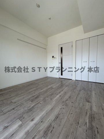 仲介手数料0円！リヴシティ浅間町の居間・リビング