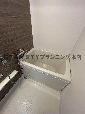 仲介手数料0円！リヴシティ浅間町の浴室