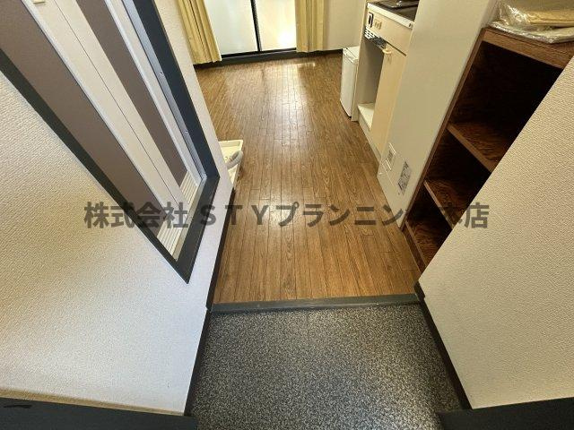 仲介手数料0円！メゾンリラの玄関