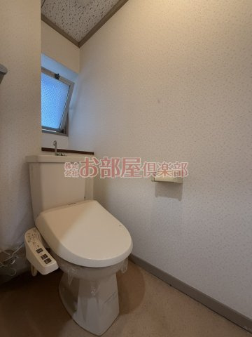 サンコーポ国分のトイレ|ゆったりとした空間のトイレです