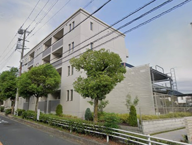 カーサ　サリーレ