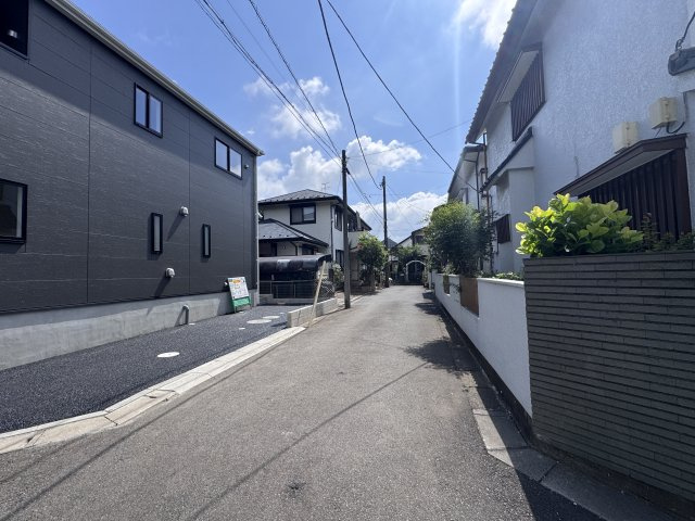 我孫子市中峠新築戸建（中峠第25）の前面道路含む現地写真|南側前面道路