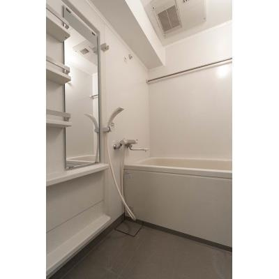 バンブー岩本町の浴室|※同物件参考写真